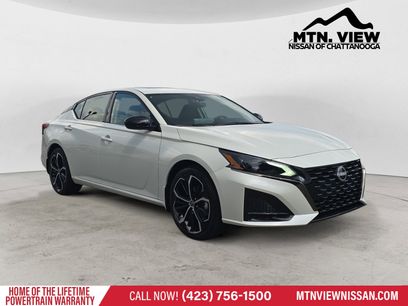 New 2025 Nissan Altima 2.5 SR w/ SR Premium Package