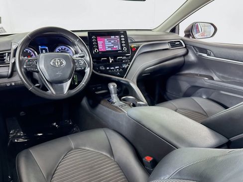 Used 2023 Toyota Camry SE FWD image 25