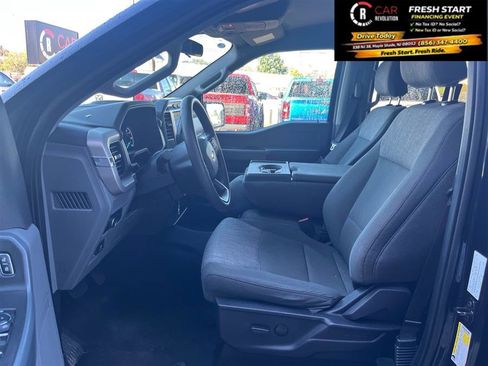 Used 2023 Ford F150 XLT image 5