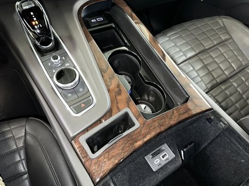 Certified 2023 Cadillac Escalade Sport Platinum w/ LPO, ONYX Package image 21