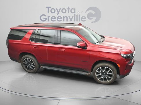 Used 2021 Chevrolet Tahoe RST w/ Luxury Package AWD/4WD image 19