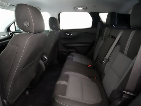 Used 2024 Chevrolet Blazer LT image 10