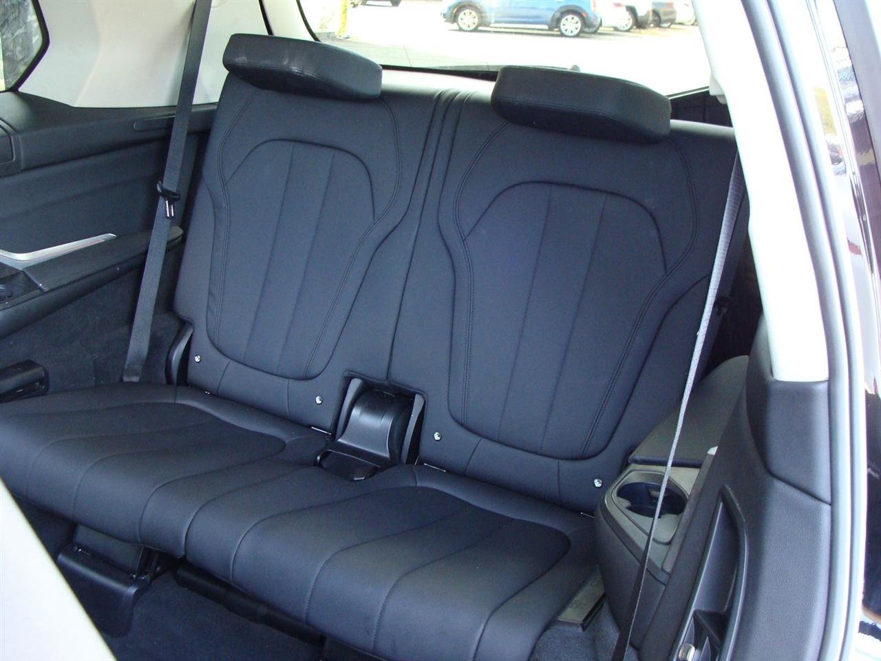 Used 2021 BMW X7 xDrive40i AWD/4WD image 9