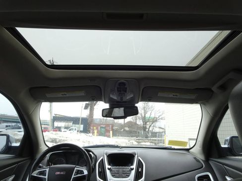 Used 2017 GMC Terrain SLT w/ Driver Alert Package I image 15