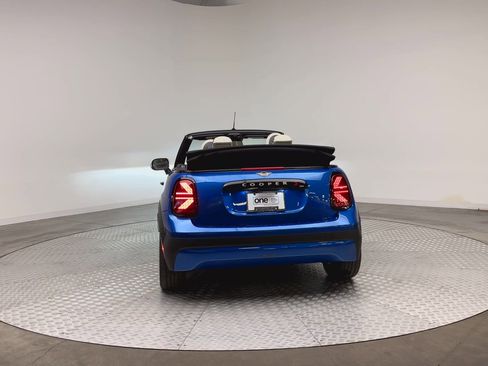 New 2026 MINI Cooper S image 7