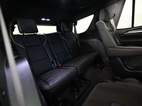 Used 2026 Cadillac Escalade V AWD/4WD image 12