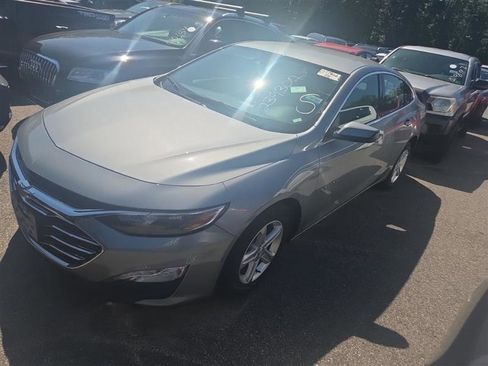 Used 2023 Chevrolet Malibu LT FWD image 4