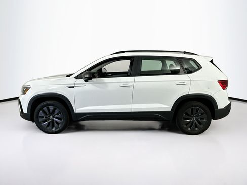 Used 2023 Volkswagen Taos S FWD image 8