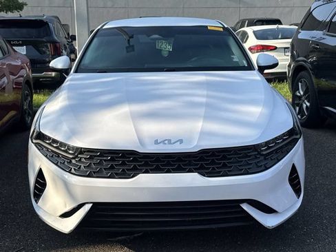 Used 2022 Kia K5 LX FWD image 2