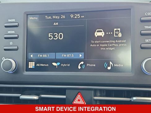 Used 2026 Hyundai Elantra Hybrid FWD image 26