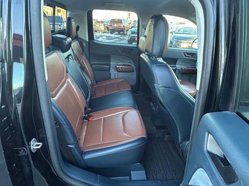 Used 2022 Ford Maverick Lariat image 8