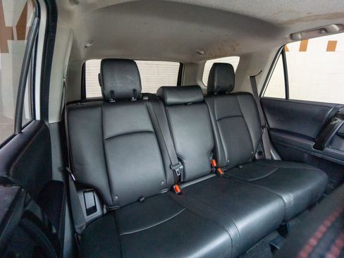 Used 2021 Toyota 4Runner Venture w/ Moonroof Package image 34