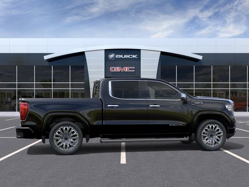 New 2026 GMC Sierra 1500 Denali Ultimate w/ LPO, Black Badging Package AWD/4WD image 5