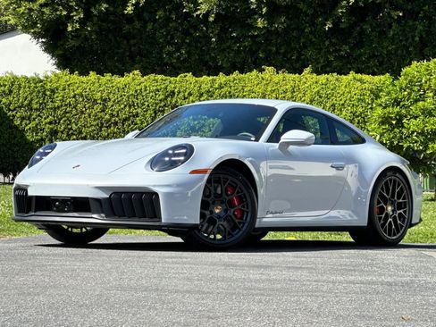 New 2026 Porsche 911 Carrera GTS image 1