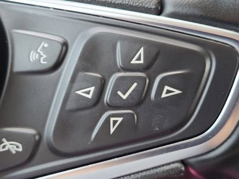 Certified 2024 Chevrolet Equinox LT AWD/4WD image 11