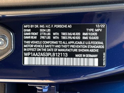 Used 2023 Porsche Macan Turbo image 30