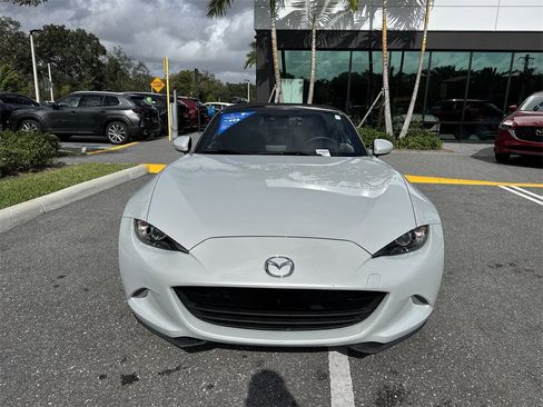 Used 2019 MAZDA MX-5 Miata Grand Touring image 9