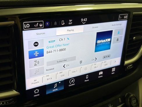 Used 2023 Chrysler Pacifica Touring-L FWD image 31