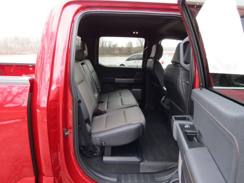 New 2025 Ford F150 Lariat w/ Equipment Group 502A High image 24