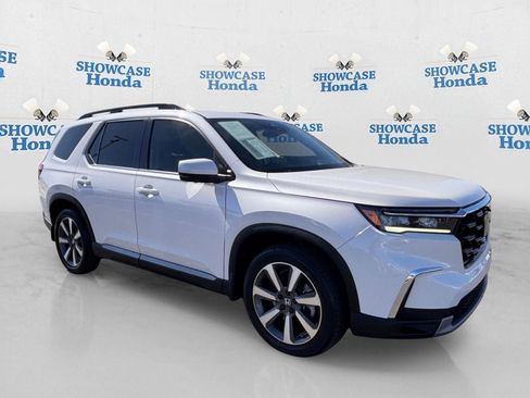 Used 2023 Honda Pilot Elite image 10