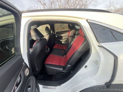 Used 2024 INFINITI QX55 Sensory w/ Lighting Package image 22