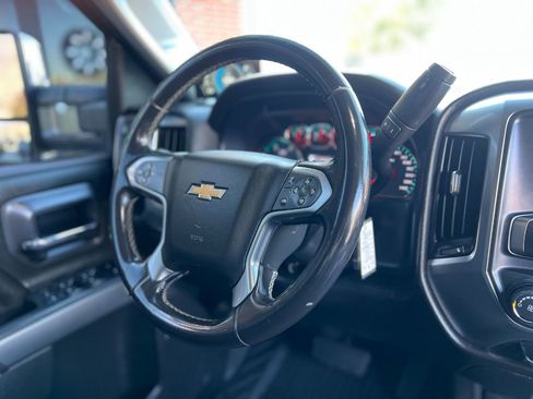 Used 2017 Chevrolet Silverado 2500 LT image 11