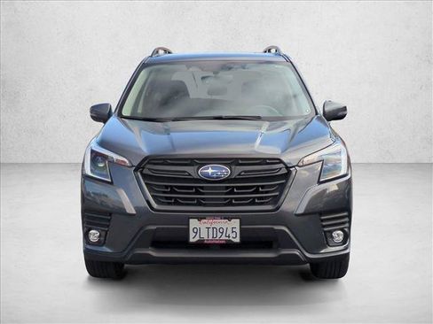 Used 2024 Subaru Forester Limited w/ Pop Package 2 image 2