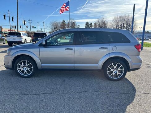 Used 2017 Dodge Journey GT w/ Driver Convenience Group image 2