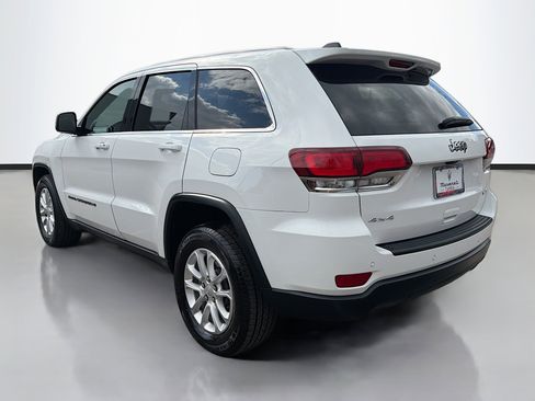 Used 2022 Jeep Grand Cherokee Laredo X image 5