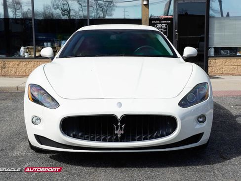 Used 2009 Maserati GranTurismo S image 2