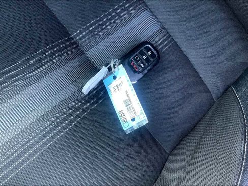 Used 2025 Honda Civic Sport image 14