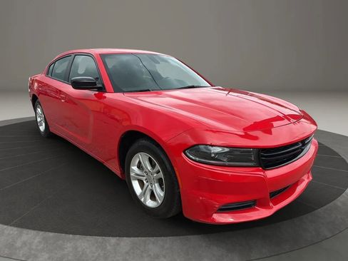 Used 2023 Dodge Charger SXT RWD image 3