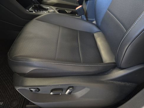 Used 2019 Volkswagen Tiguan SE AWD/4WD image 29
