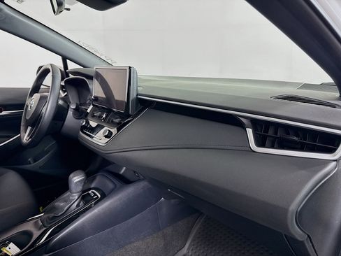 Certified 2023 Toyota Corolla SE image 25