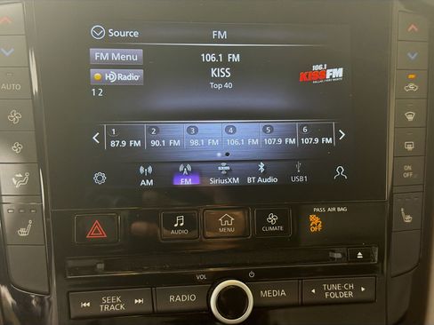 Used 2023 INFINITI QX50 Luxe FWD image 19