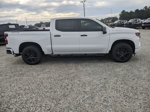 New 2026 Chevrolet Silverado 1500 Custom image 9