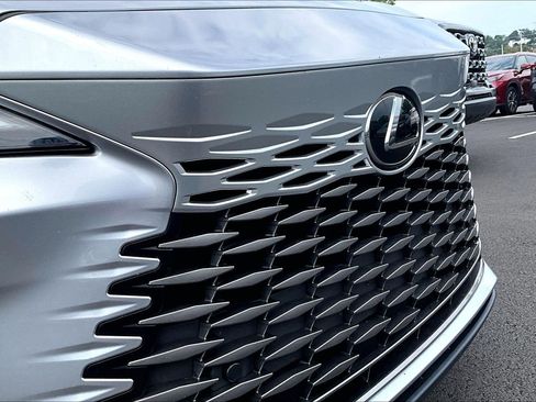 Used 2023 Lexus RX 350 Premium w/ Accessory Package AWD/4WD image 28