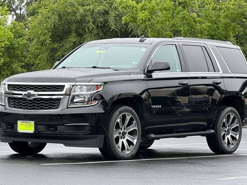 Used 2019 Chevrolet Tahoe LS w/ Enhanced Driver Alert Package AWD/4WD image 16