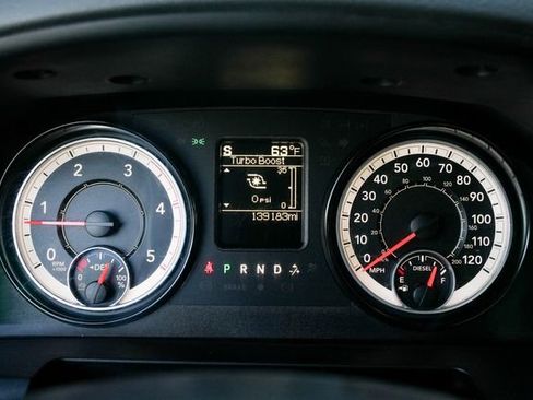 Used 2018 RAM 3500 Tradesman w/ Chrome Appearance Group image 43