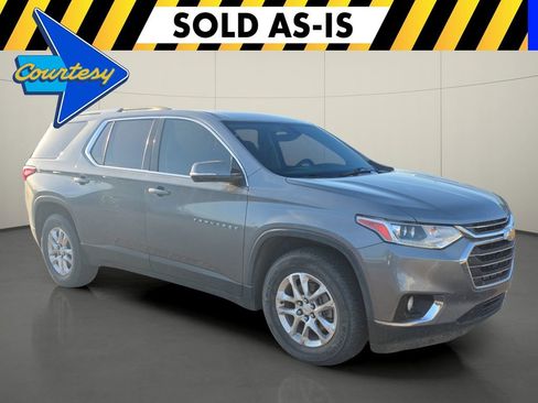 Used 2018 Chevrolet Traverse LT image 1