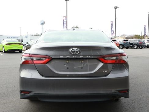 Used 2024 Toyota Camry LE image 3
