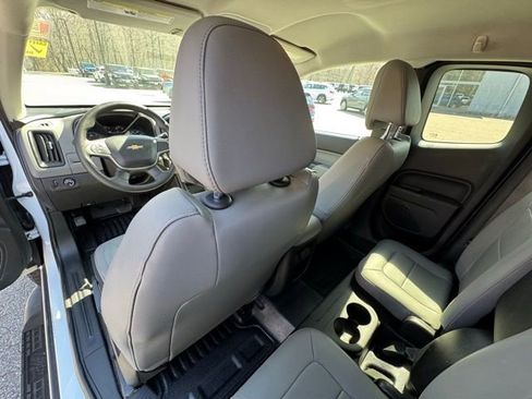 Used 2016 Chevrolet Colorado W/T w/ WT Convenience Package image 11