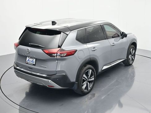 Used 2022 Nissan Rogue Platinum w/ Head-Up Display Package FWD image 32