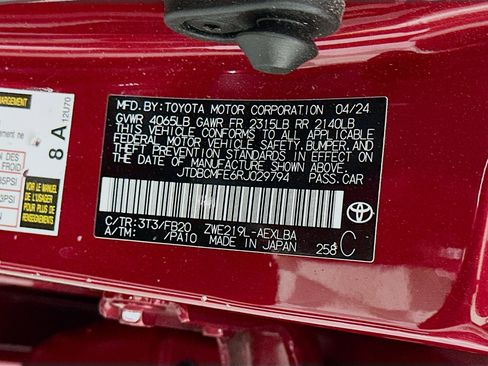 Used 2024 Toyota Corolla LE image 12