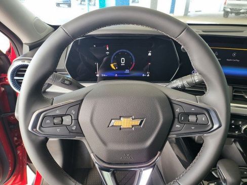 New 2026 Chevrolet Trax LT w/ Driver Confidence Package FWD image 15