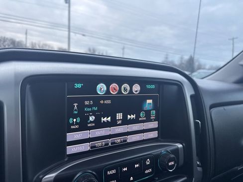 Used 2017 GMC Sierra 1500 SLT image 15