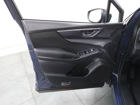 Used 2024 Subaru Ascent Premium w/ Convenience Package image 8