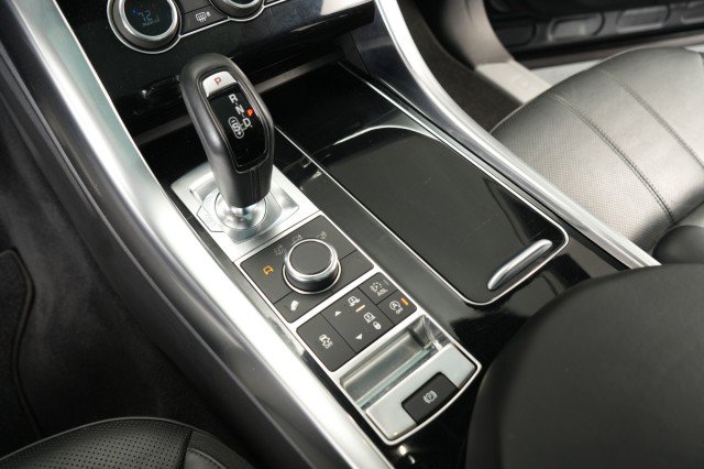 Used 2016 Land Rover Range Rover Sport HSE AWD/4WD image 40