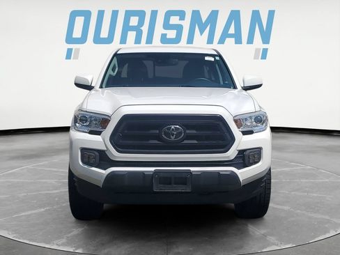 Used 2020 Toyota Tacoma SR w/ SR Convenience Package RWD image 8