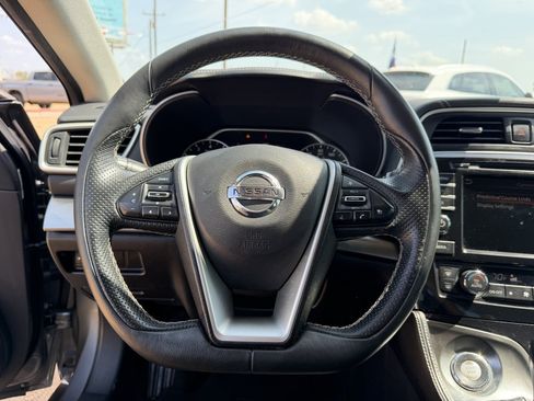 Used 2020 Nissan Maxima 3.5 SV w/ Floor Mat Group FWD image 30
